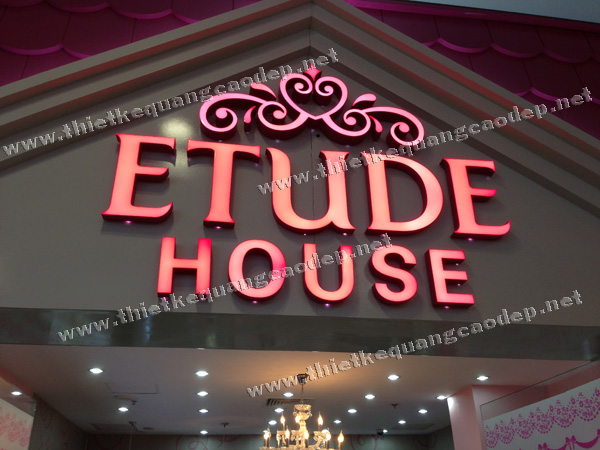 Chữ Mica nổi Hắt đèn