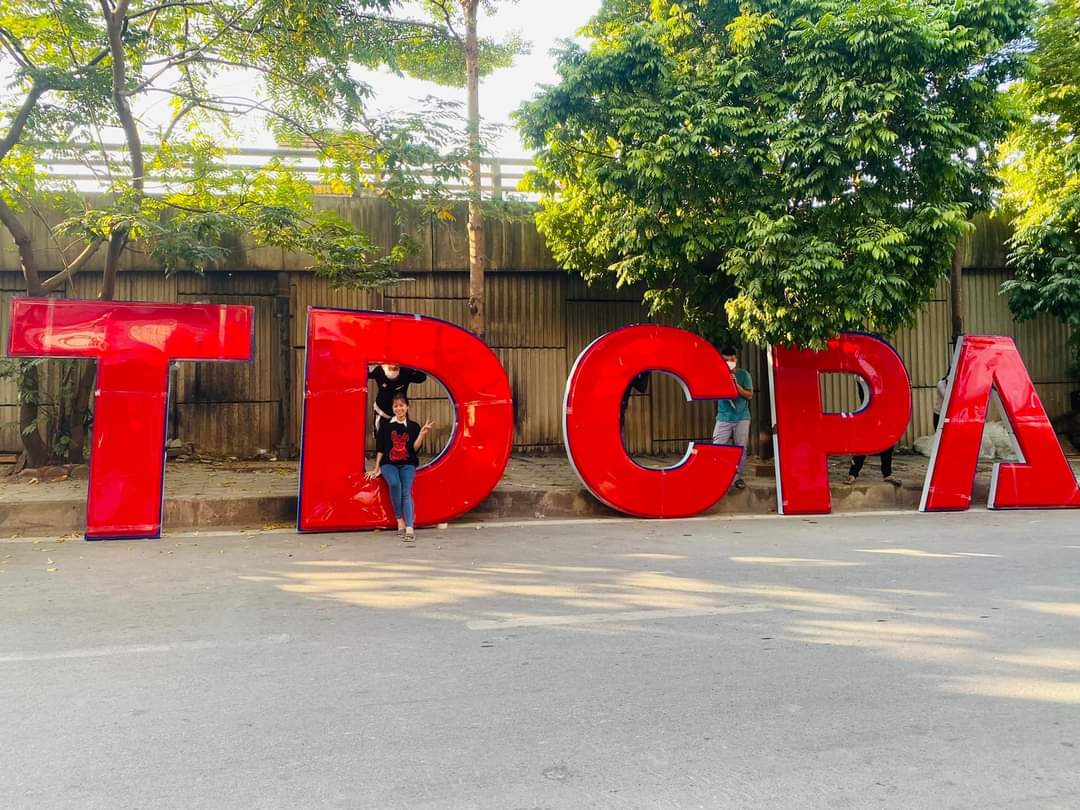 Mẫu Chữ Quảng cáo siêu lớn