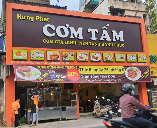 Bảng hiệu cơm tấm Hưng Phát